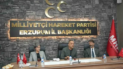 Muhtarlar, MHP Erzurum İl Başkanı Yurdagül ile kahvaltıda buluştu