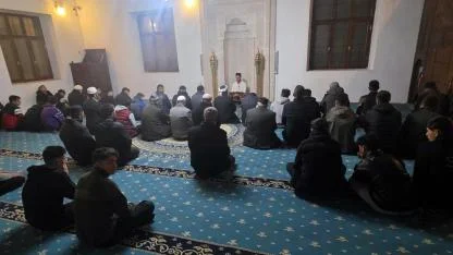 Sarıkamış'ta sabah namazı buluşmasına yoğun katılım
