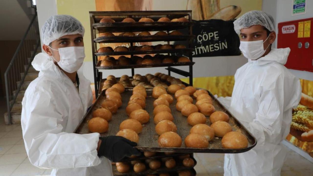 Türkiye’nin ilk geri dönüşümlü restoranında geleceğin şefleri yetişiyor
