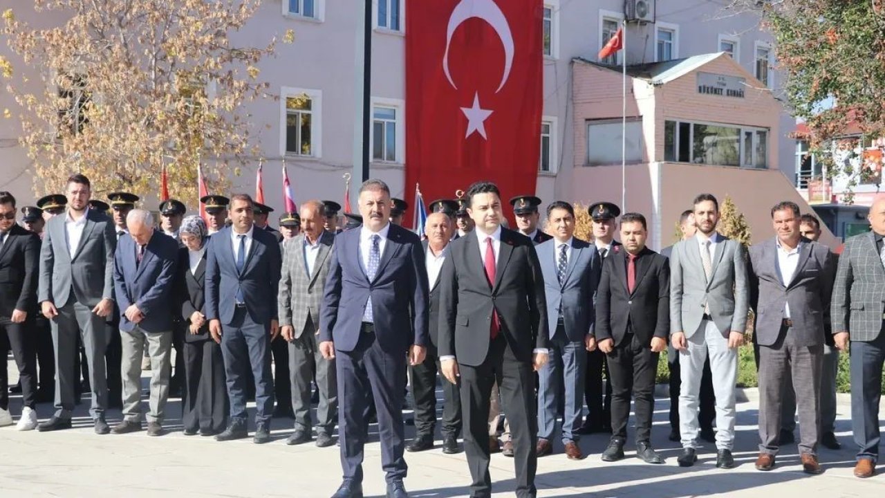 Tutak’ta 29 Ekim Cumhuriyet Bayramı kutlaması