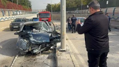 Zincirleme trafik kazasında 1 ölü, 4 yaralı