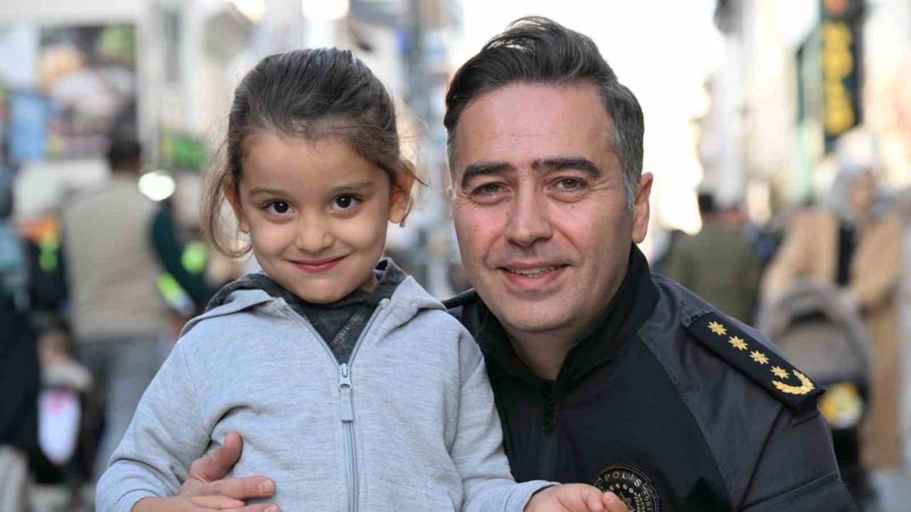 Ağrı Emniyet Müdürü Önder, kent merkezinde güvenlik tedbirlerini denetledi