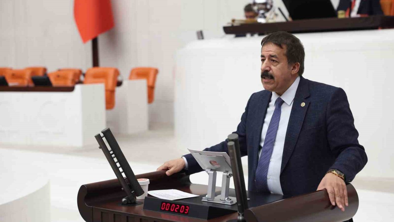 AK Parti’li Vekil Fırat, Erzurum’u Meclis’in gündemine taşıdı