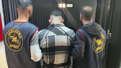 Ardahan merkezli, arananlara yönelik operasyon düzenlendi