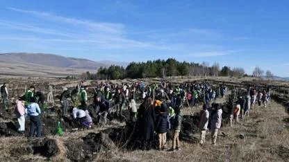 Vali Çiçek: "Bugün dikilen her fidan, yarınlarımızın umudu olacak"