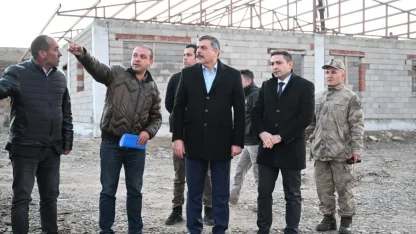 Aziziye’de 200 hayvan için barınak yapılıyor