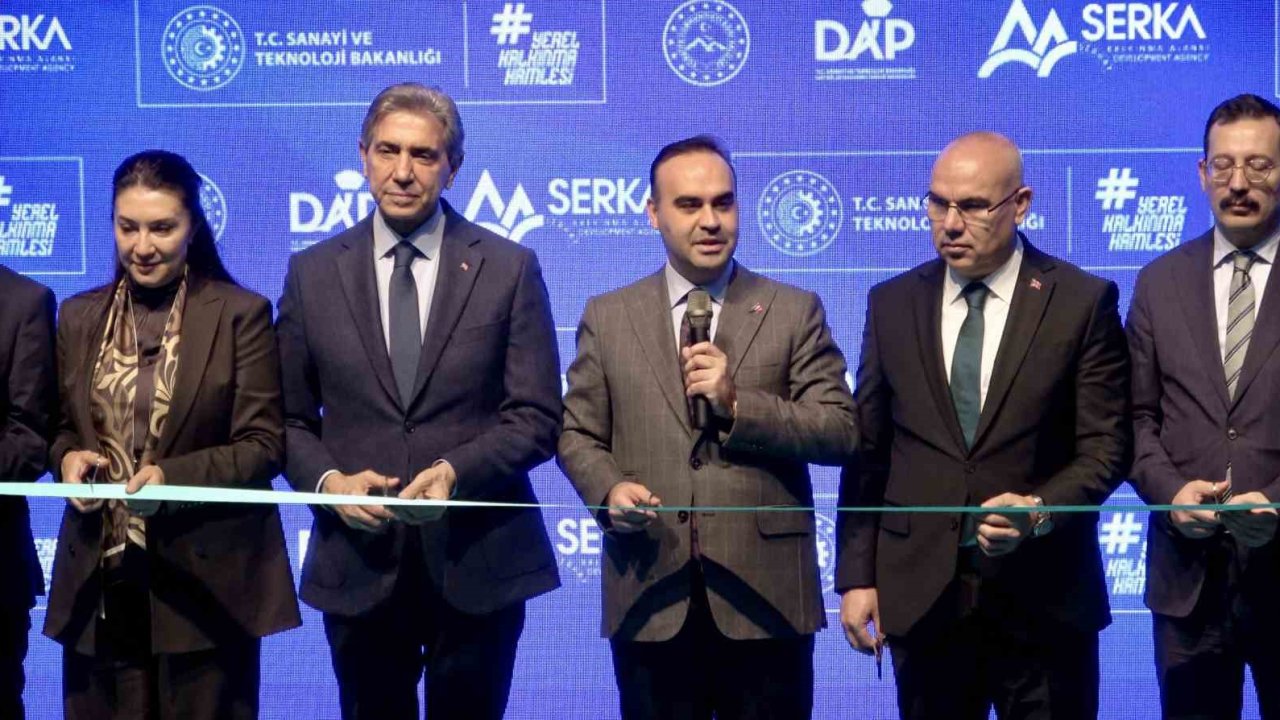 Bakan Kacır: &quot;Türkiye Yüzyılı’nı kararlılıkla inşa ediyoruz&quot;