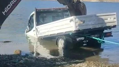 Baraja düşen pikaptaki kadın mühendis hayatını kaybetti