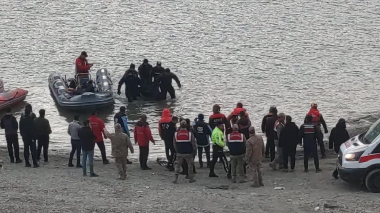 Barajda kaybolan gencin cansız bedeni bulundu