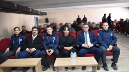 Bir sahne bin gelenek: ceza infaz kurumunda tiyatro rüzgarı