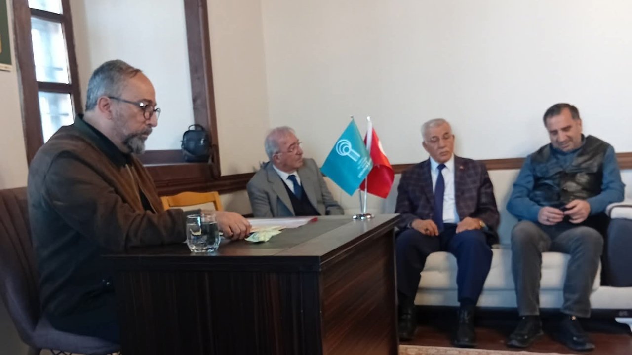 EBB Edebiyat Konağı’nda &quot;Şiir Mahfili&quot; programı