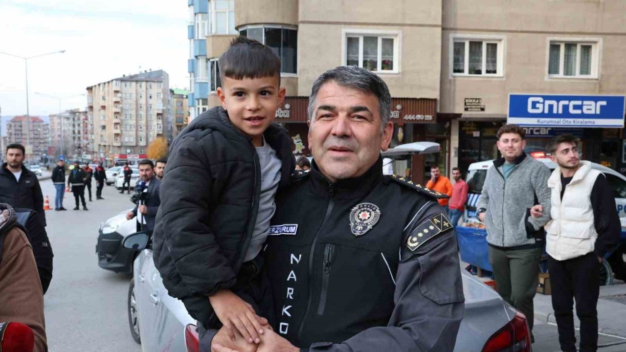 Erzurum İl Emniyet Müdürü Karaburun: &quot;Sürekli sokaklarda olacağız&quot;