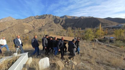 Erzurum’da katledilen kadın, gözyaşları ve dualarla uğurlandı