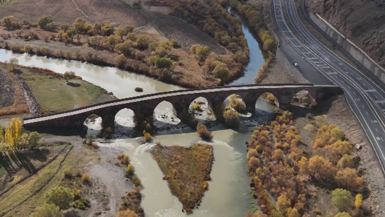 Erzurum’un en büyük mahallesi: Yağan Mahallesi ve Yağan Baba türbesi ilgi odağı oluyor