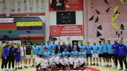 Hentbolda Elazığ rüzgarı esti