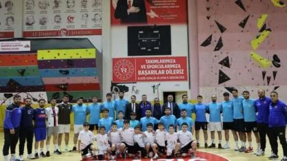 Hentbolda Elazığ rüzgarı esti