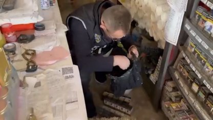 Şok uygulamalarda kaçak sigara ve uyuşturucu ele geçirildi