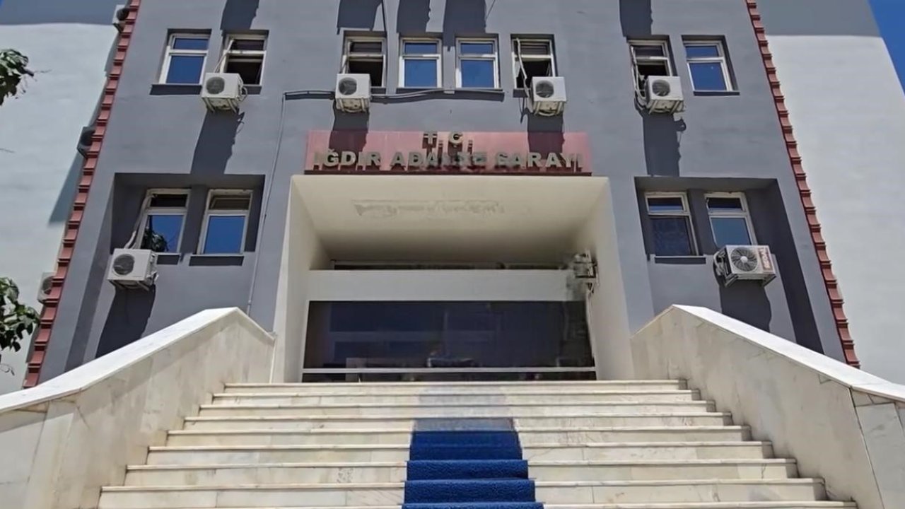 Iğdır’da &quot;rüşvet&quot; soruşturmasında 2 avukat gözaltına alındı