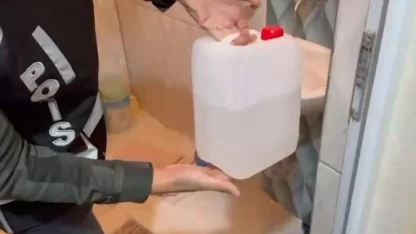 Iğdır’da sahte alkol operasyonu: 85 litre sahte alkol ve ruhsatsız silah ele geçirildi