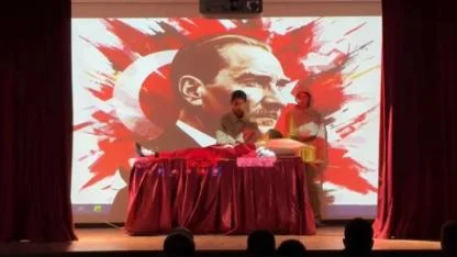 “Kalbimizde Sonsuza Kadar Atatürk”