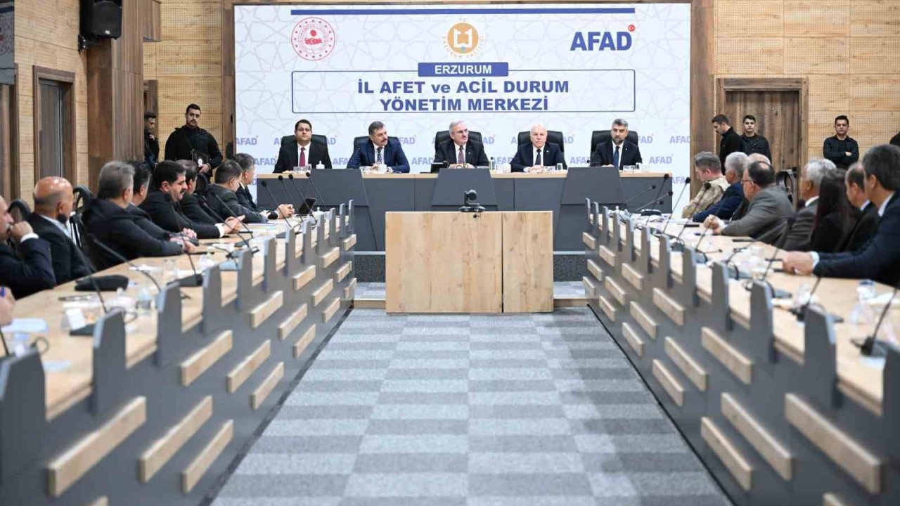 Karaloğlu: &quot;Sanayi mamalarının yerine bakımevleri yemek artıklarından kendi mamaları üretmeli&quot;