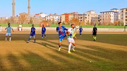 Kars 36 Spor: 1 - Serhat Ardahanspor: 2