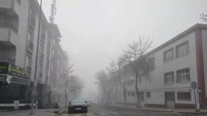 Kars güne sisle uyandı