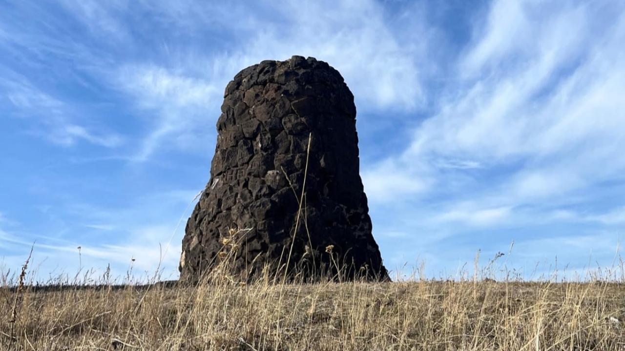 Kars’ta gizemli tepe: Sırlarla dolu yapı merak uyandırıyor