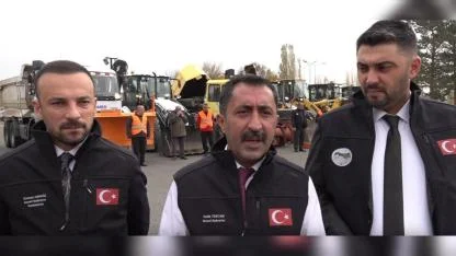 Kars'ta "kar kaplanları" kış mesaisine hazır