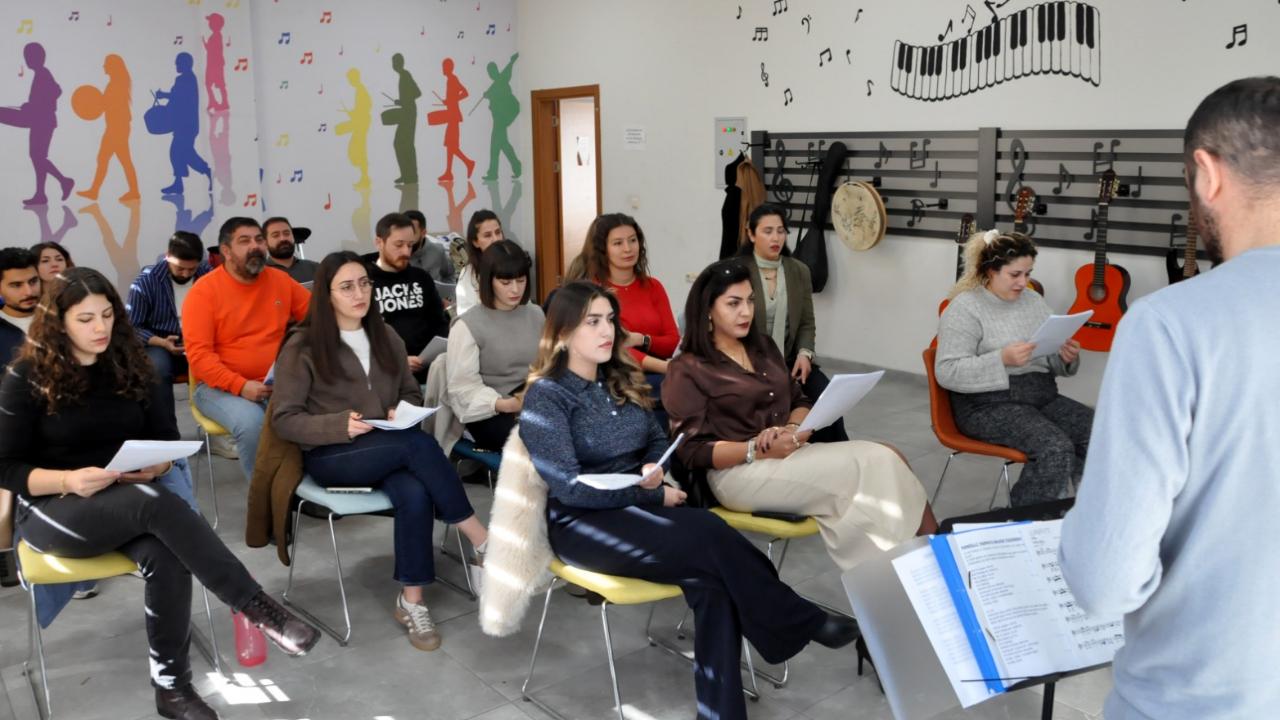 Kars'ta öğretmenler korosu konsere hazır