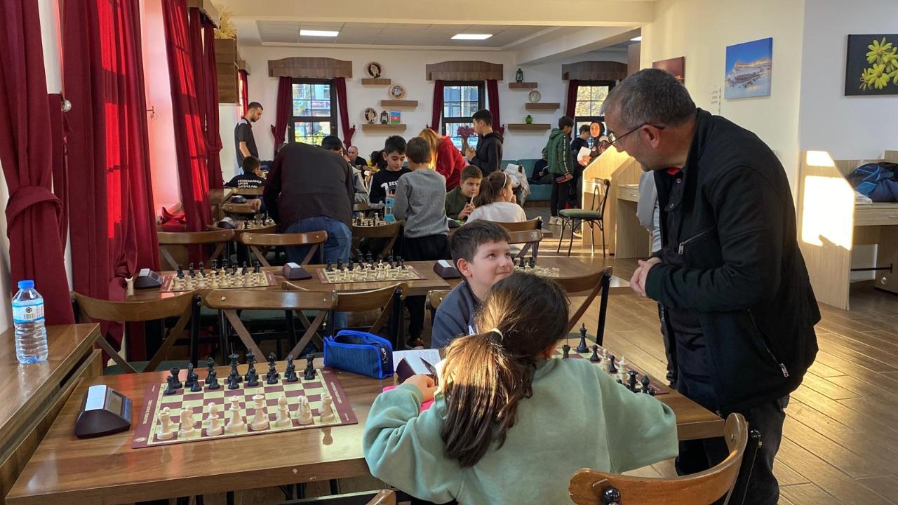 Kars’ta satranç heyecanı