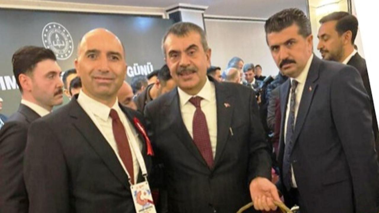 Kars&#039;ta yılın öğretmeni Çıldırlı Orhan Karataş