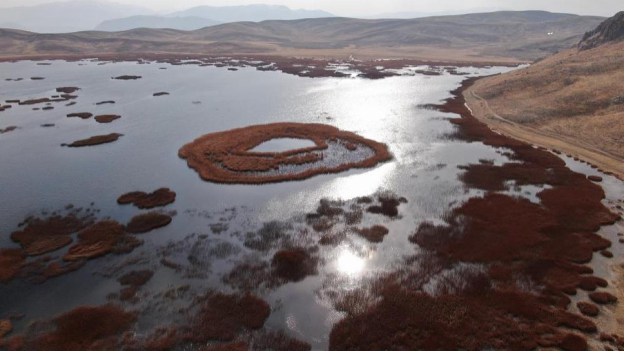 Keşiş Gölü su seviyesindeki düşüş endişelendiriyor