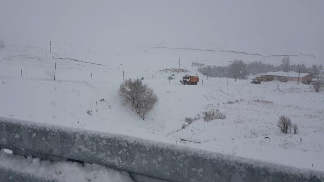 Kızıldağ beyaza büründü