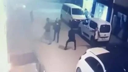 Otel sahibi ve oğlunun öldürülme anı kameraya takıldı