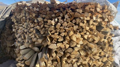 Patnos’ta kışlık yakacak hazırlıkları sürüyor