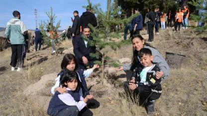 Sarıkamış’ta 3 bin fidan toprakla buluşturuldu