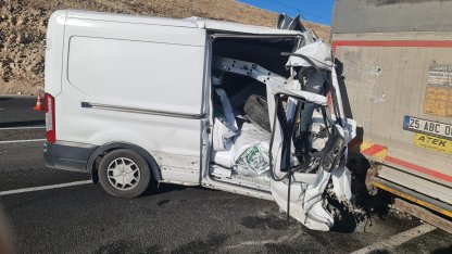 Sarıkamış’ta trafik kazası: 2 yaralı
