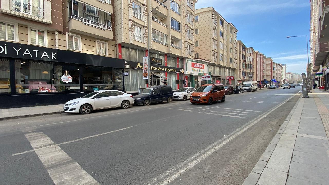 Şehitlik Caddesi esnafı : Kaza olmadan çözüm istiyoruz