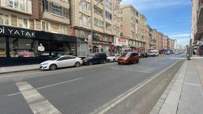 Şehitlik Caddesi esnafı : Kaza olmadan çözüm istiyoruz