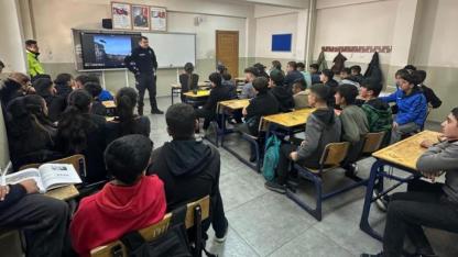 Selim’de 65 öğrenciye "Trafik Dedektifleri" eğitimi