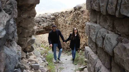 Sevilen oyuncu Ali Öner’in Oltu sevgisi