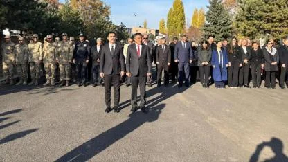 Susuz’da 10 Kasım’da Atatürk, saygı ve özlemle anıldı