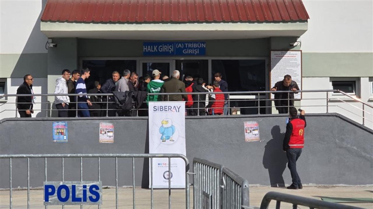 Taraftarlar siber suçlara karşı bilgilendirdi