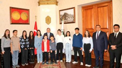 Vali Polat, İl Çocuk Hakları Komitesi üyelerini ağırladı