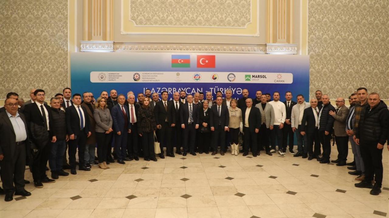 100 iş insanından oluşan Kars Heyeti, Nahçıvan’da