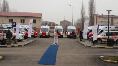 Ağrı'da 7 yeni ambulans törenle hizmete alındı