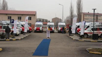 Ağrı'da 7 yeni ambulans törenle hizmete alındı
