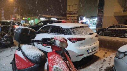 Ardahan yağan karla beyaza büründü