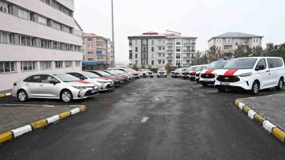 Ardahan’da emniyete tahsis edilen 20 yeni araç törenle hizmete alındı